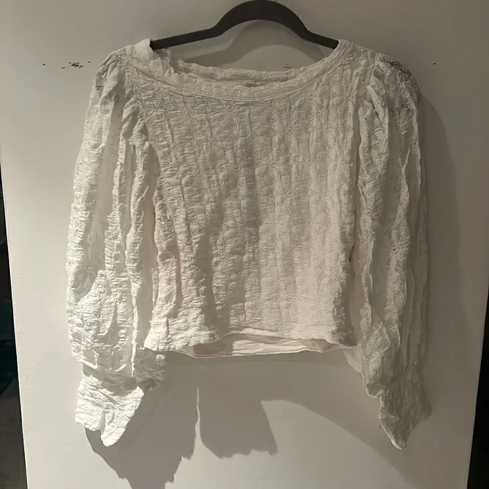 NWT Free People cropped long sleeves top M